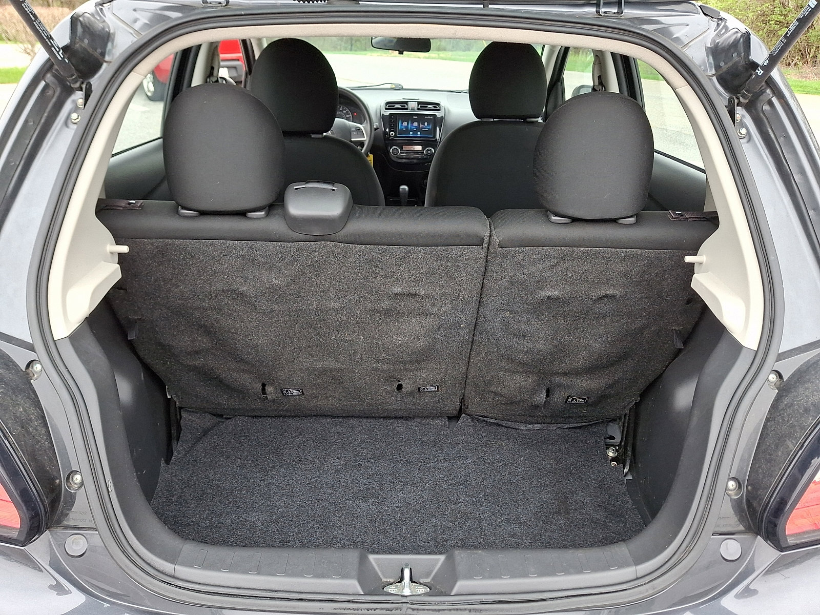 Used 2024 Mitsubishi Mirage ES image 28