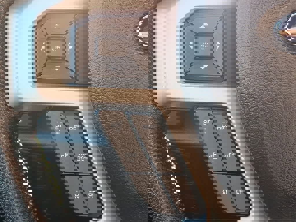 Used 2016 Ford F150 Lariat image 23