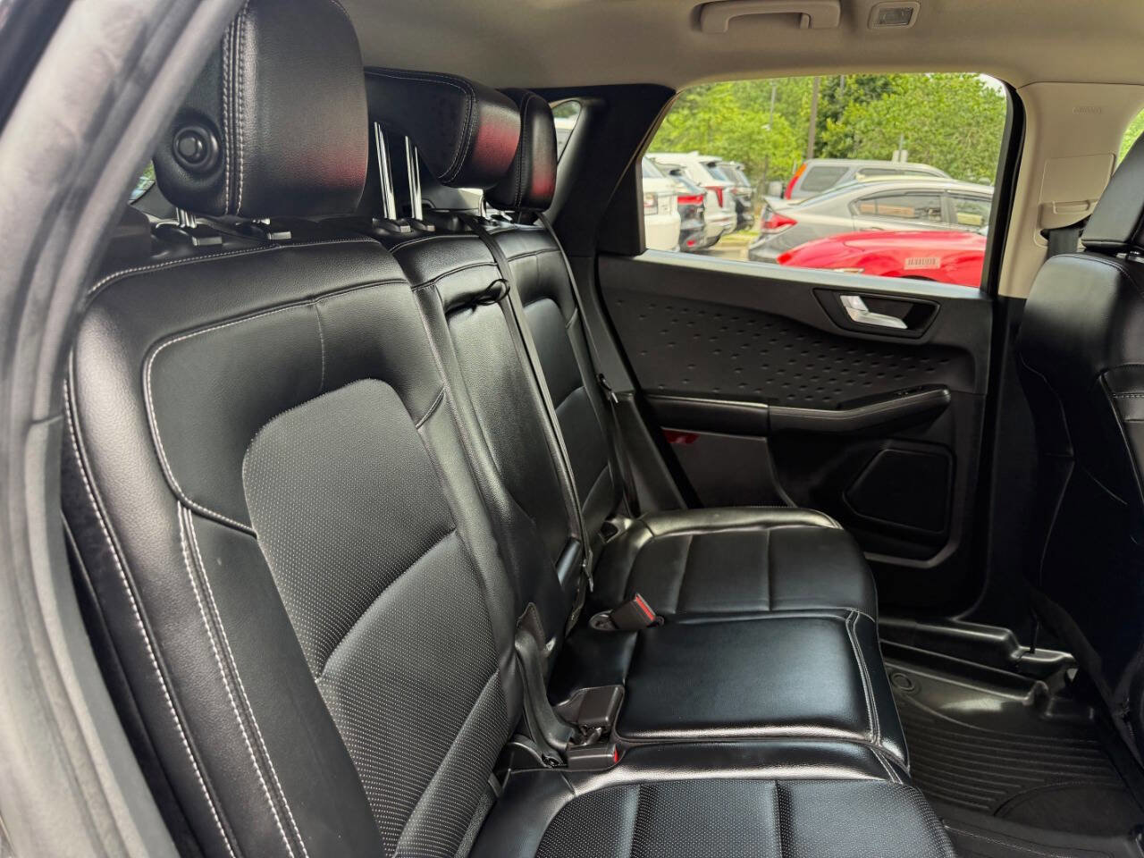 Used 2020 Ford Escape SEL image 38