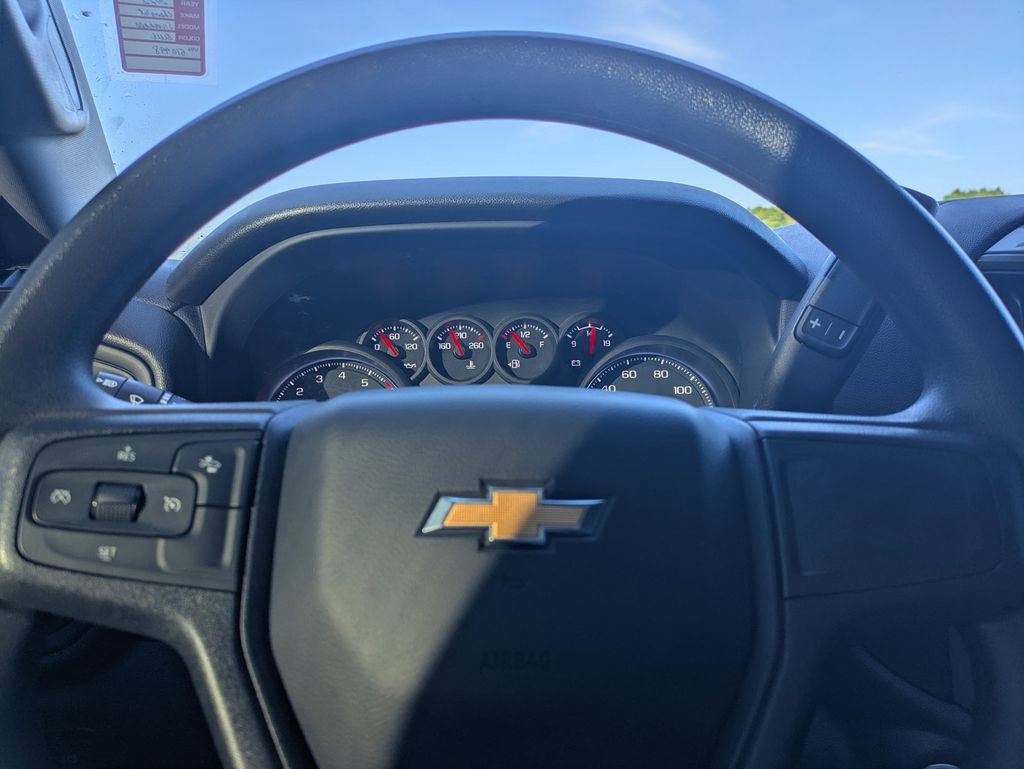 Used 2022 Chevrolet Silverado 1500 Custom image 26