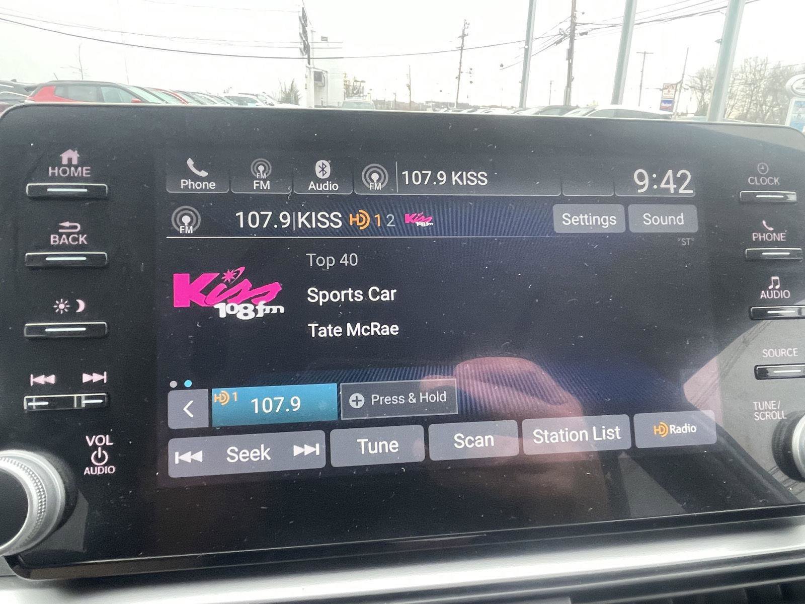 Used 2022 Honda Accord EX-L image 16