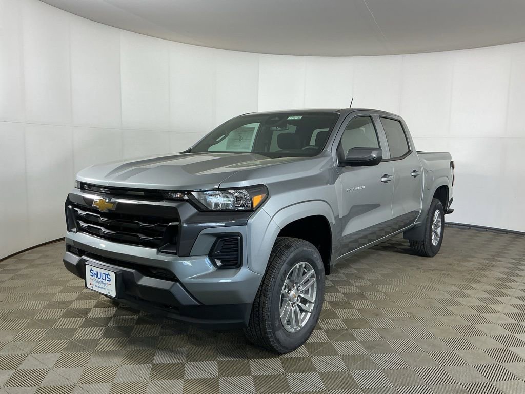 New 2026 Chevrolet Colorado LT w/ Advanced Trailering Package AWD/4WD image 3