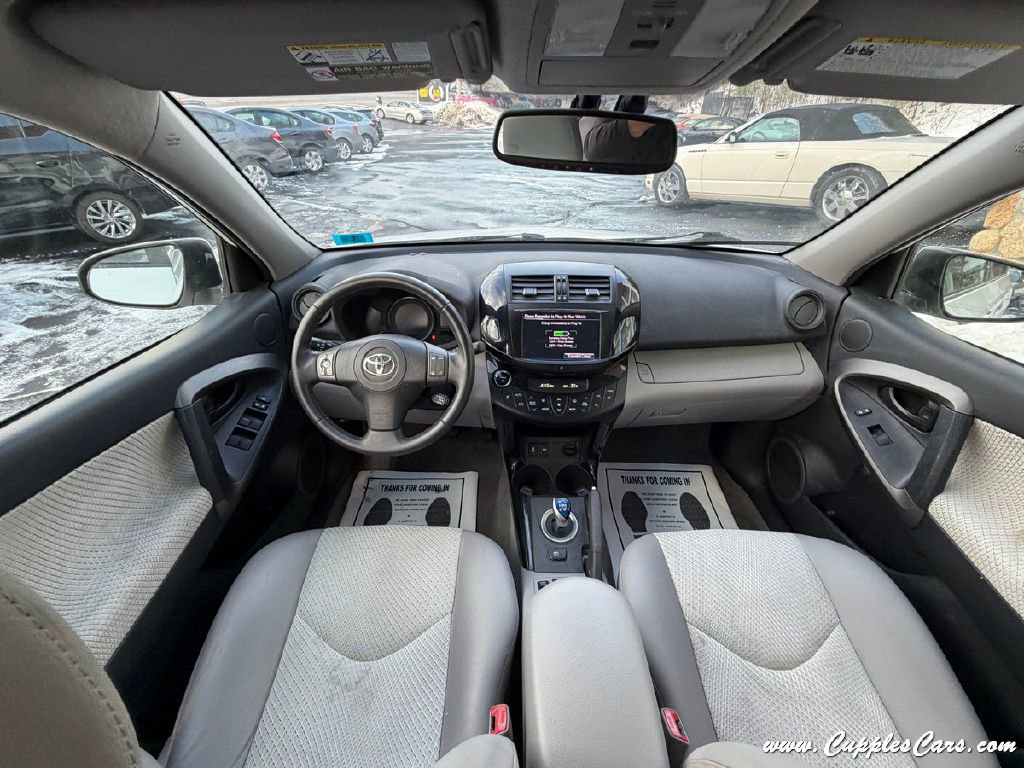Used 2014 Toyota RAV4 EV image 20