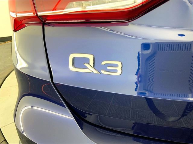 Certified 2025 Audi Q3 2.0T Premium w/ Convenience Package image 8