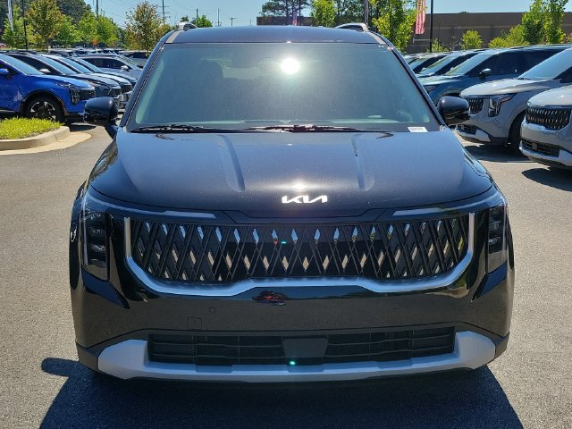 New 2026 Kia Carnival EX FWD image 2