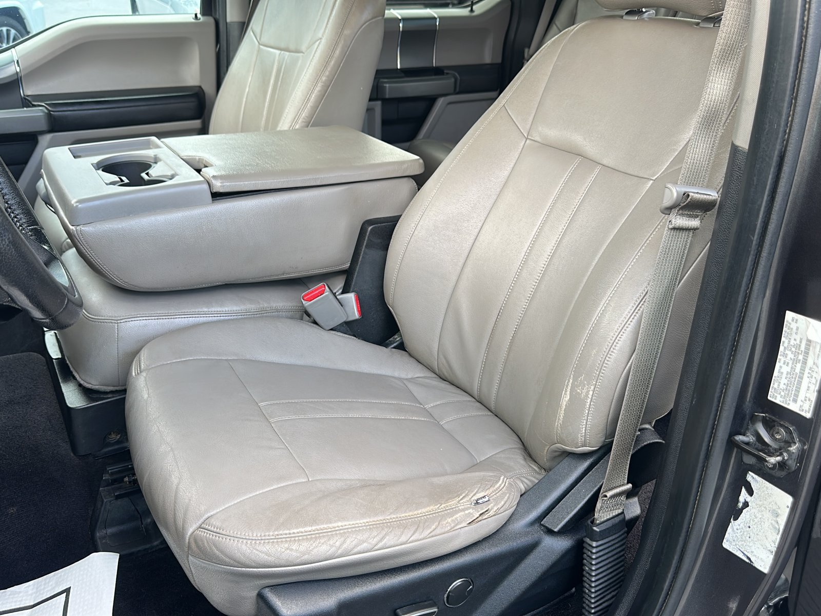 Used 2016 Ford F150 XLT w/ Equipment Group 301A Mid AWD/4WD image 22