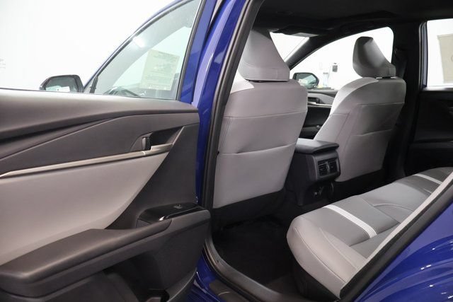 New 2026 Toyota Camry SE AWD/4WD image 31