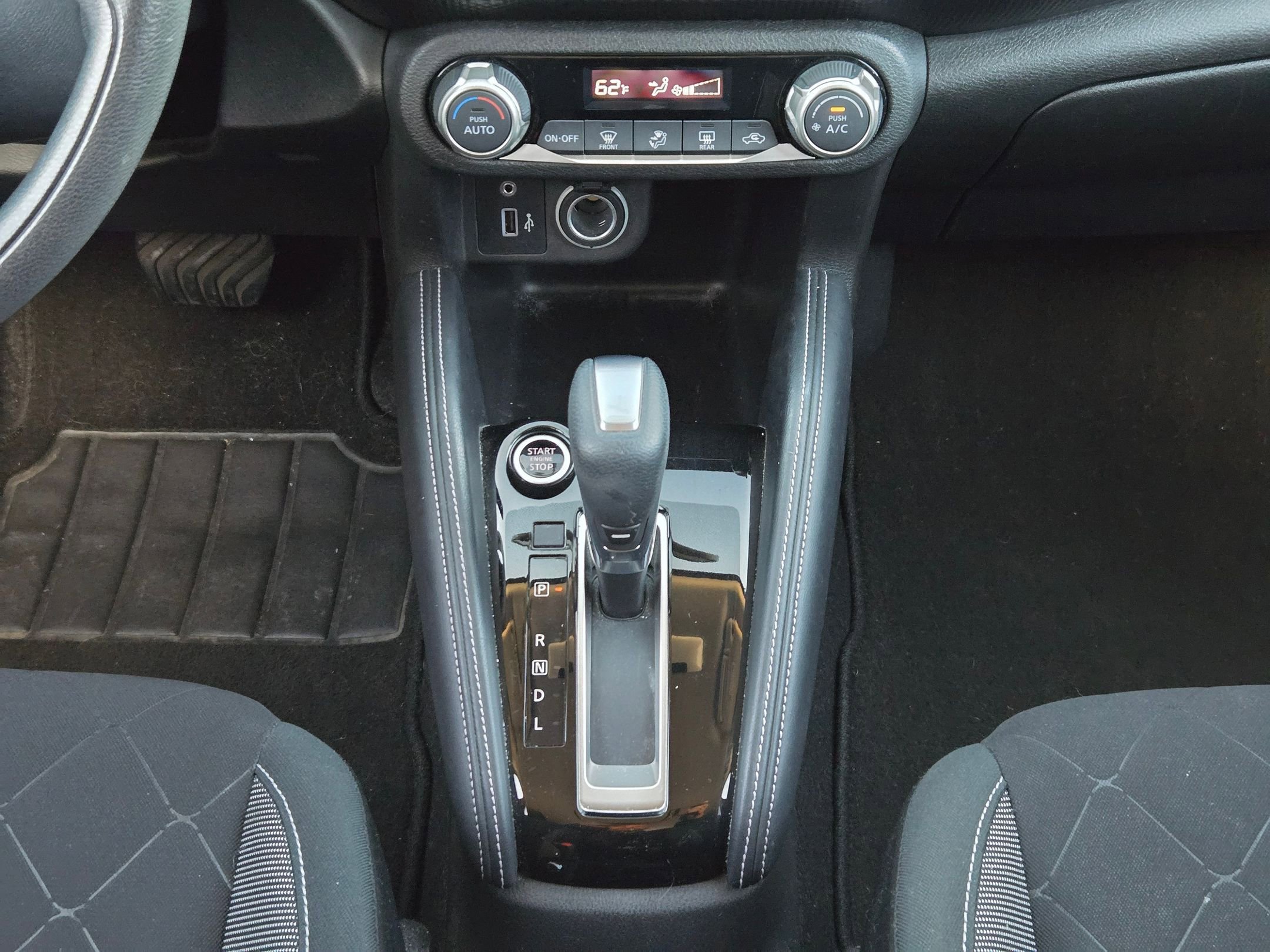 Used 2019 Nissan Kicks SV image 20