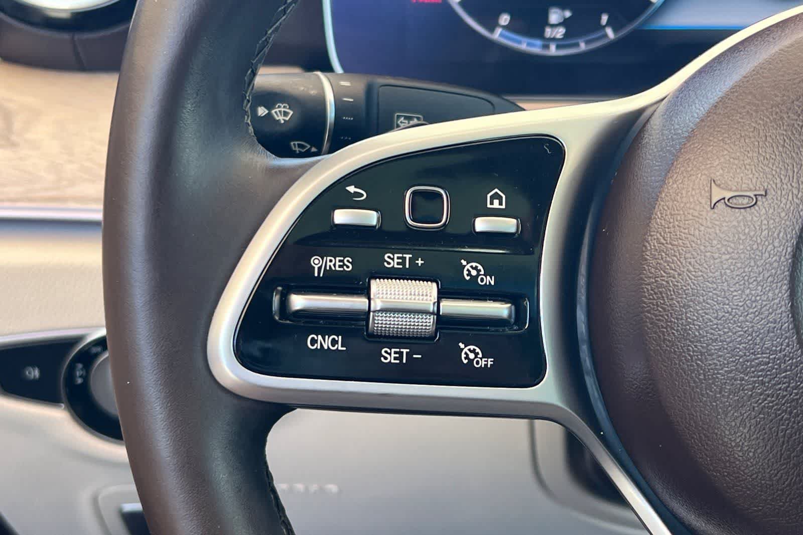 Used 2019 Mercedes-Benz E 450 Coupe image 31
