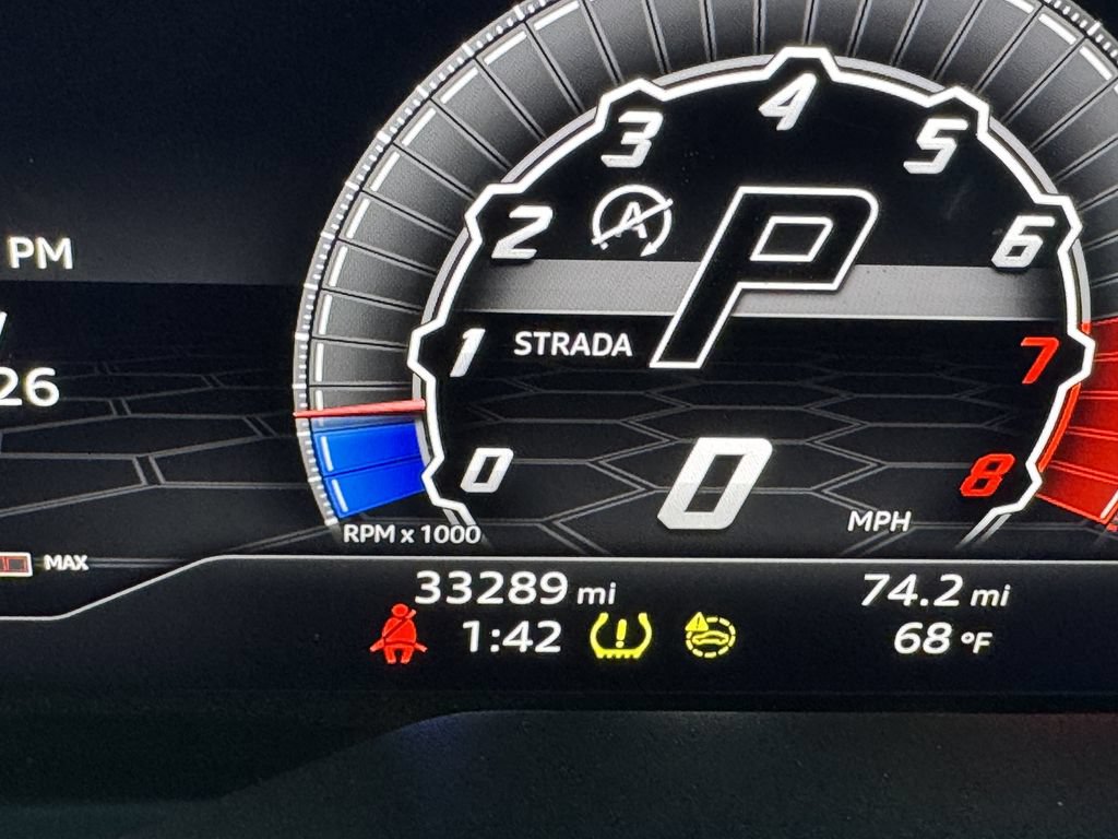 Used 2021 Lamborghini Urus AWD/4WD image 28