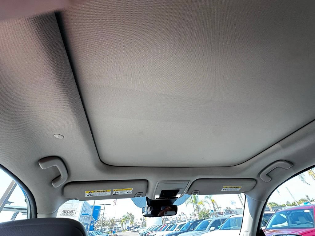 Used 2023 Honda Pilot Touring image 17
