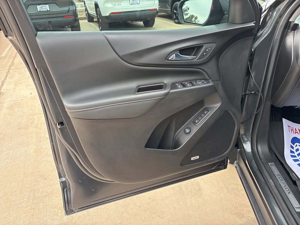 Used 2021 Chevrolet Equinox Premier AWD/4WD image 13