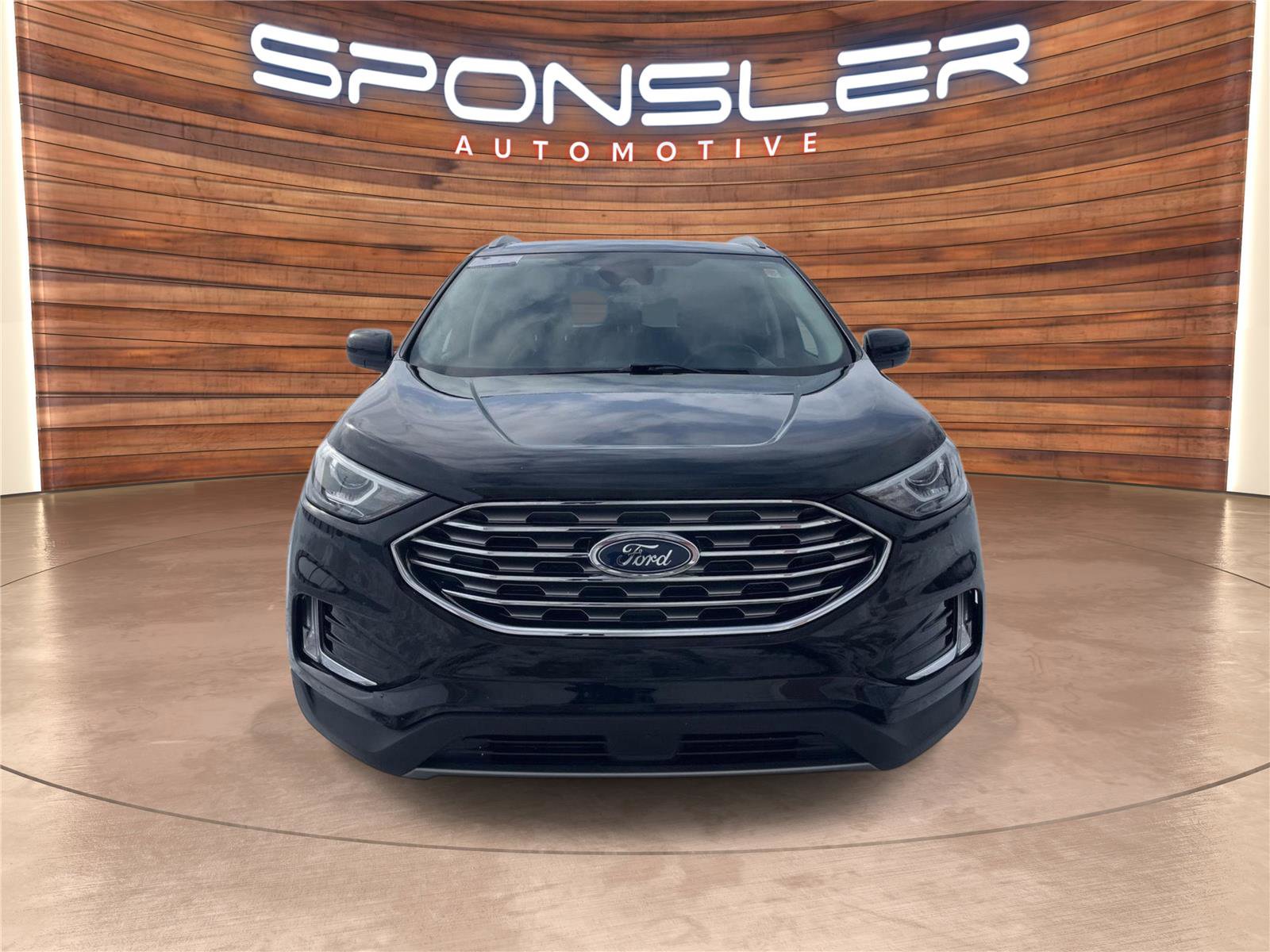 Used 2022 Ford Edge SEL w/ Convenience Package image 9