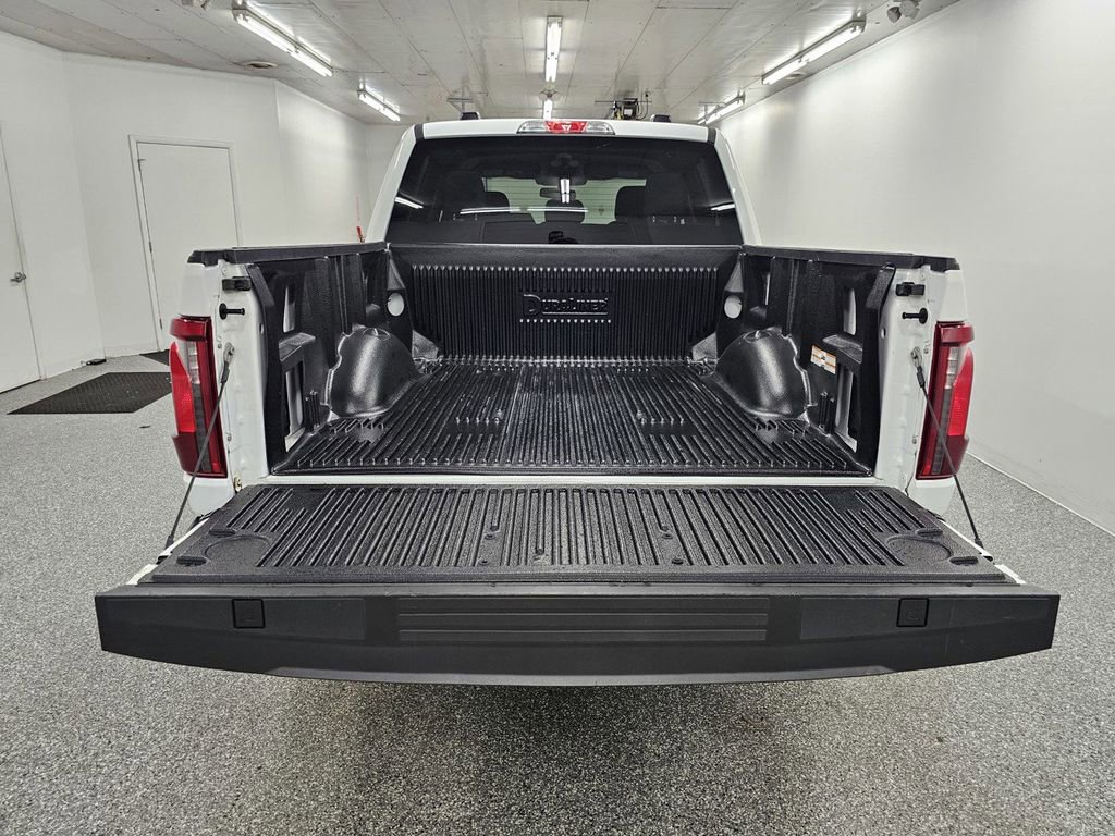 Used 2024 Ford F150 XLT AWD/4WD image 6