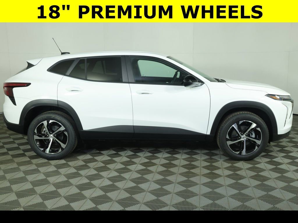 New 2026 Chevrolet Trax RS image 6