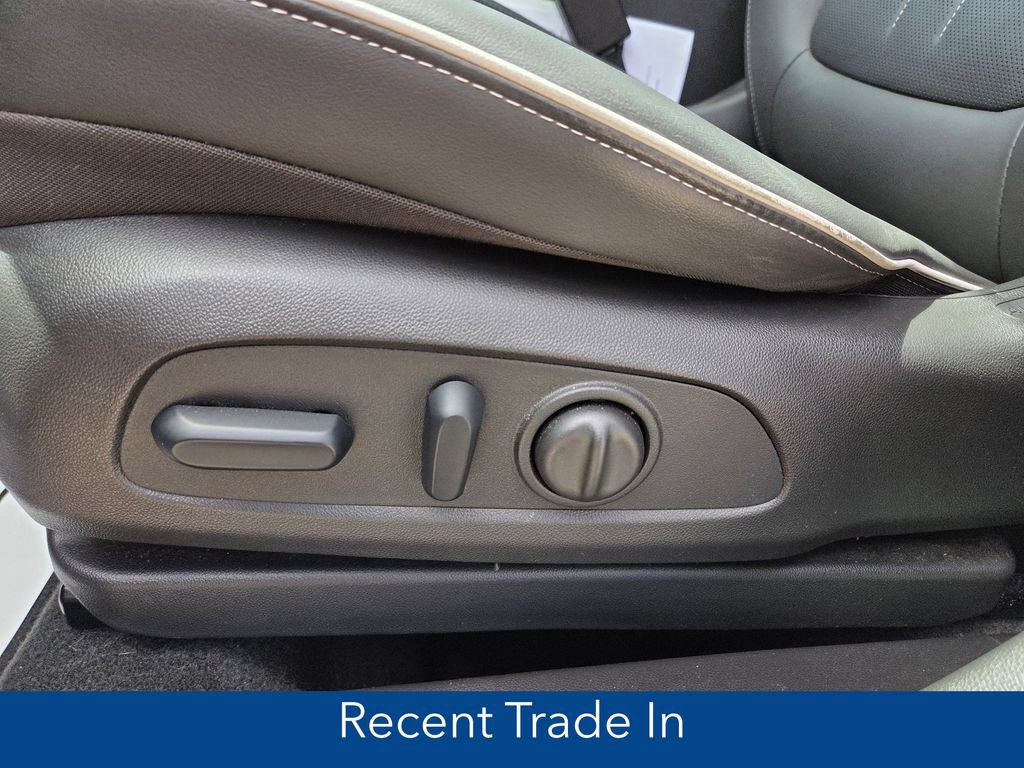 Certified 2024 Buick Encore GX Avenir w/ Avenir Technology Package AWD/4WD image 19