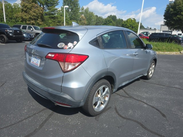 Used 2018 Honda HR-V LX image 8