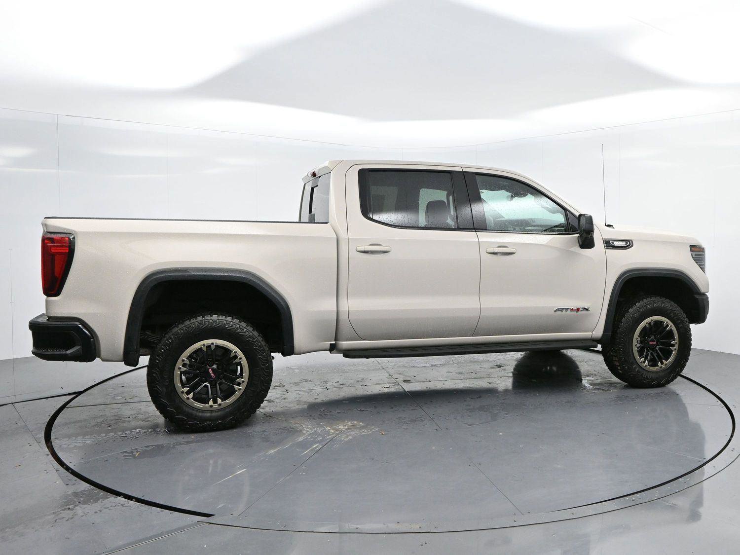 Used 2026 GMC Sierra 1500 AT4X image 8