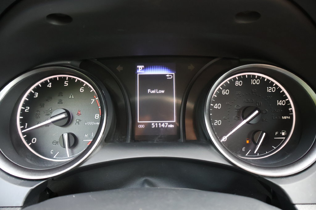 Used 2024 Toyota Camry SE FWD image 26