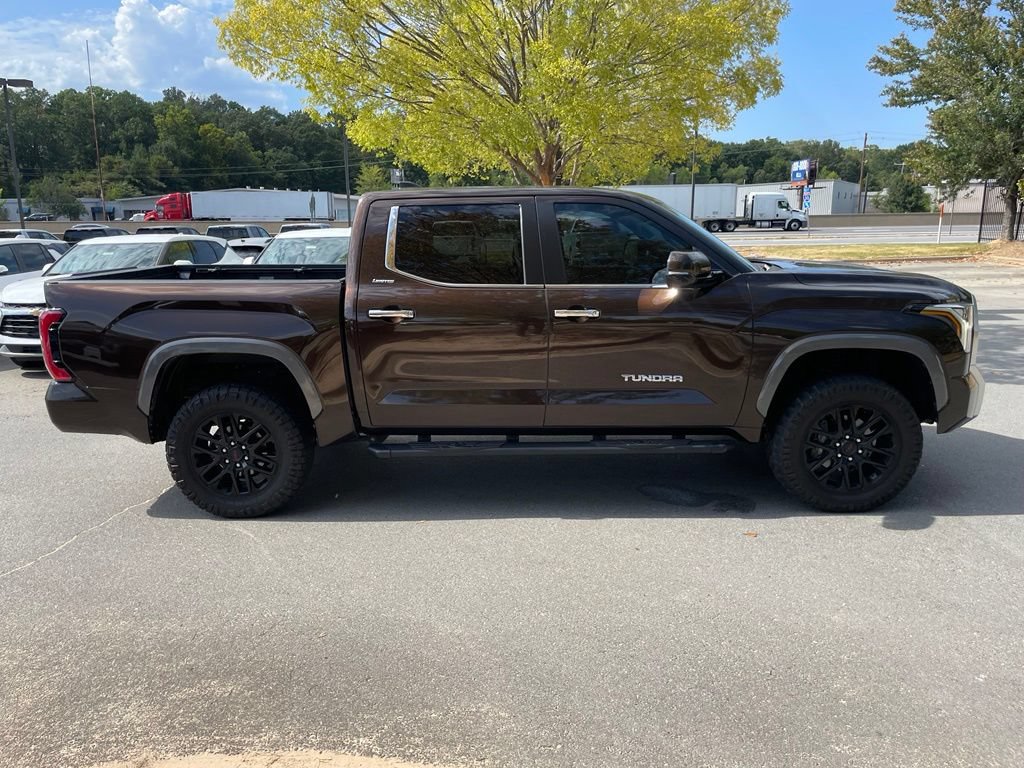 Used 2024 Toyota Tundra Limited AWD/4WD image 8