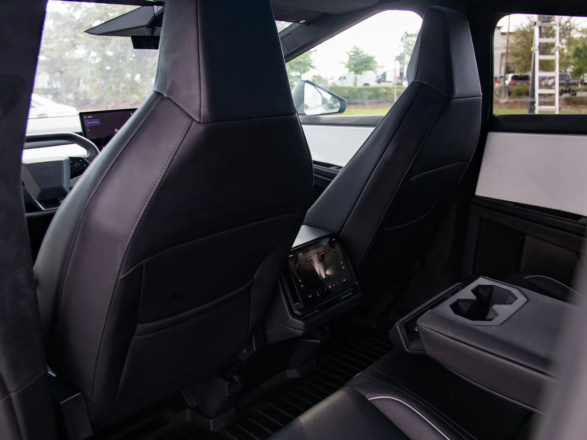 Used 2024 Tesla Cybertruck Cyberbeast image 25