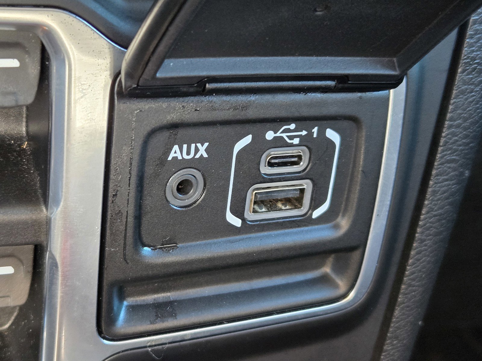 Used 2020 Jeep Gladiator Rubicon image 21