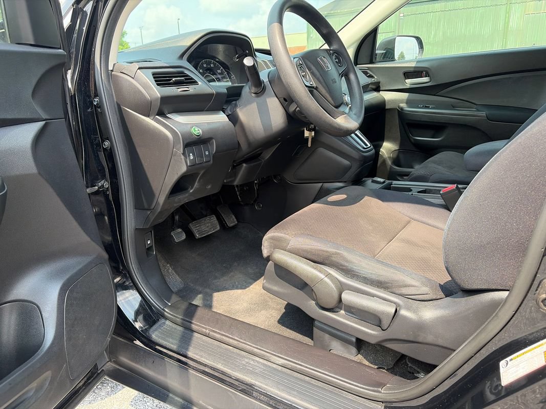 Used 2016 Honda CR-V SE image 11