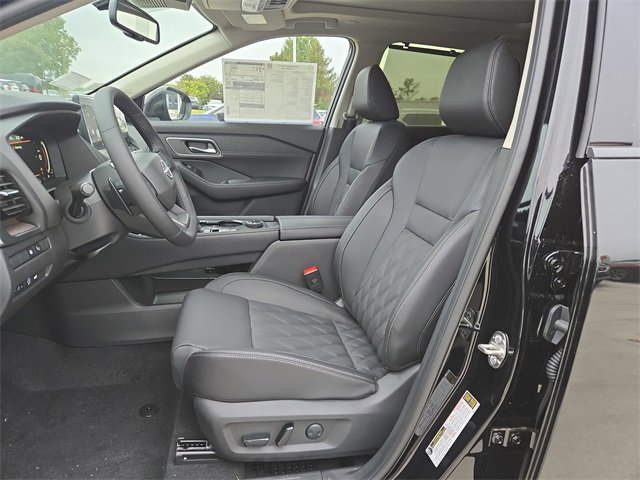 New 2026 Nissan Rogue Platinum w/ Platinum Premium Package image 10