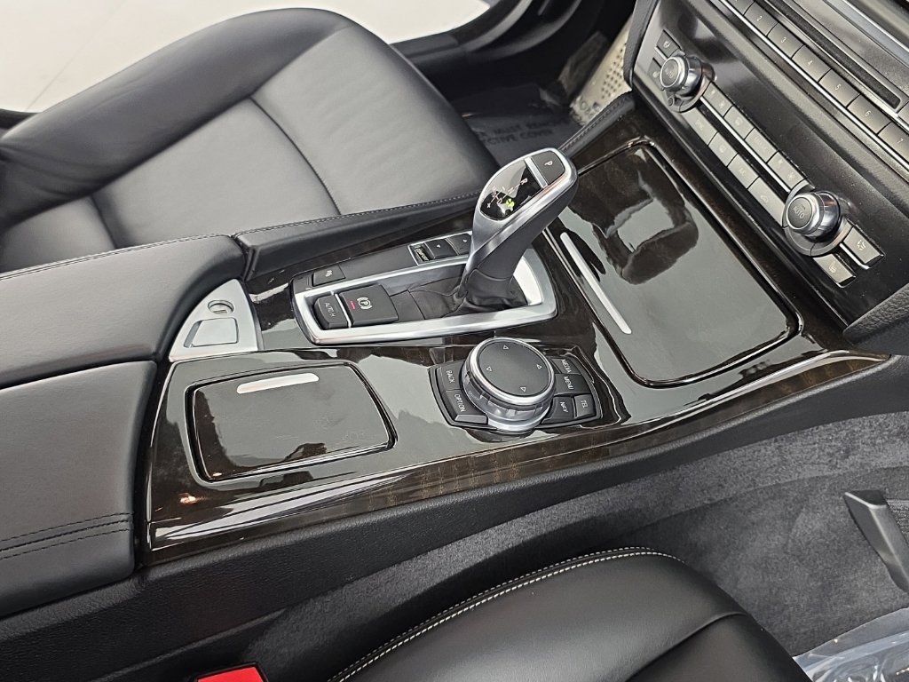 Used 2016 BMW 535i Sedan RWD image 15