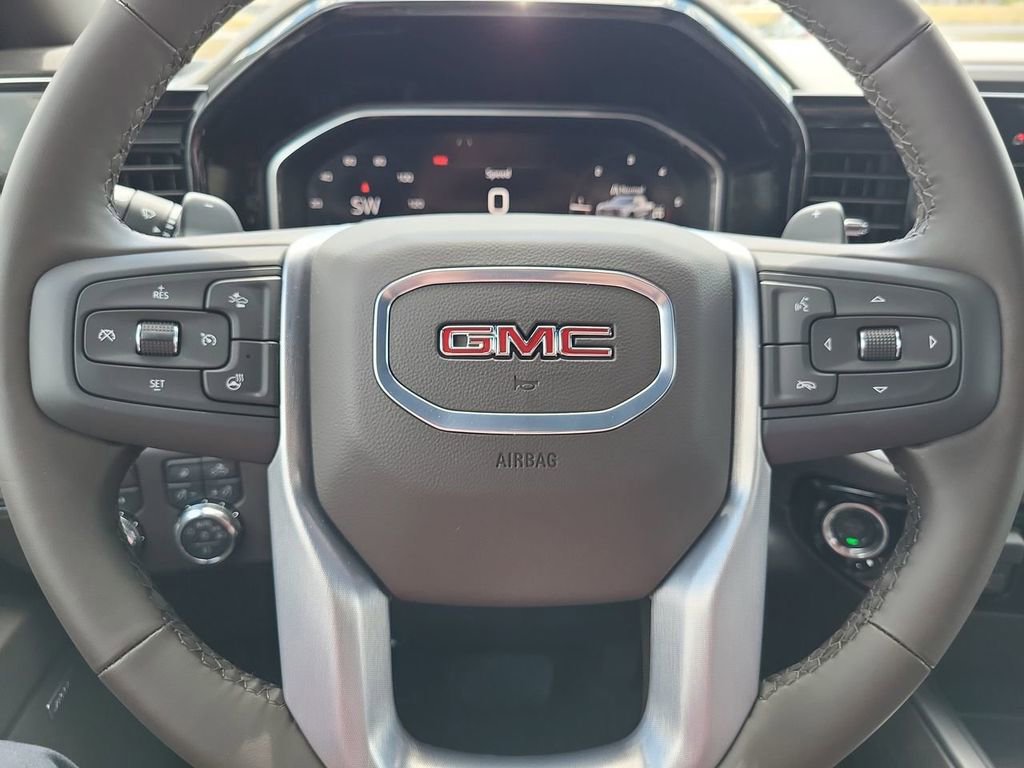 New 2026 GMC Sierra 1500 SLT image 11