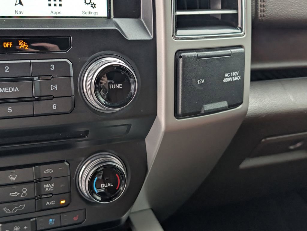 Used 2018 Ford F150 King Ranch image 19