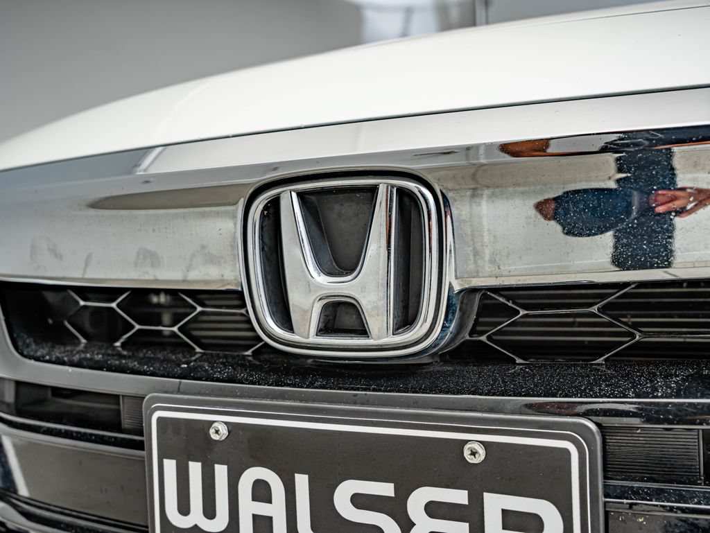 Used 2018 Honda Accord EX-L image 13