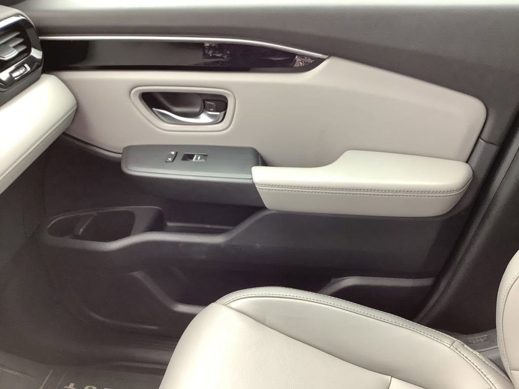 Used 2024 Honda Pilot EX-L image 22