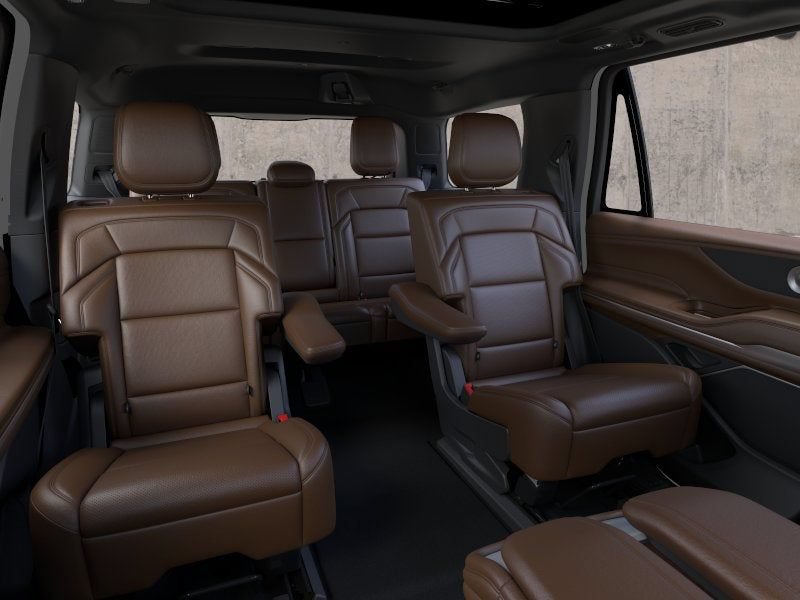 New 2026 Lincoln Navigator Reserve AWD/4WD image 11