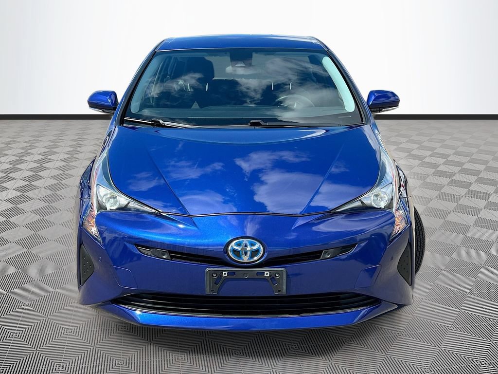 Used 2018 Toyota Prius Two w/ Prius Two Safety Plus Package FWD image 2