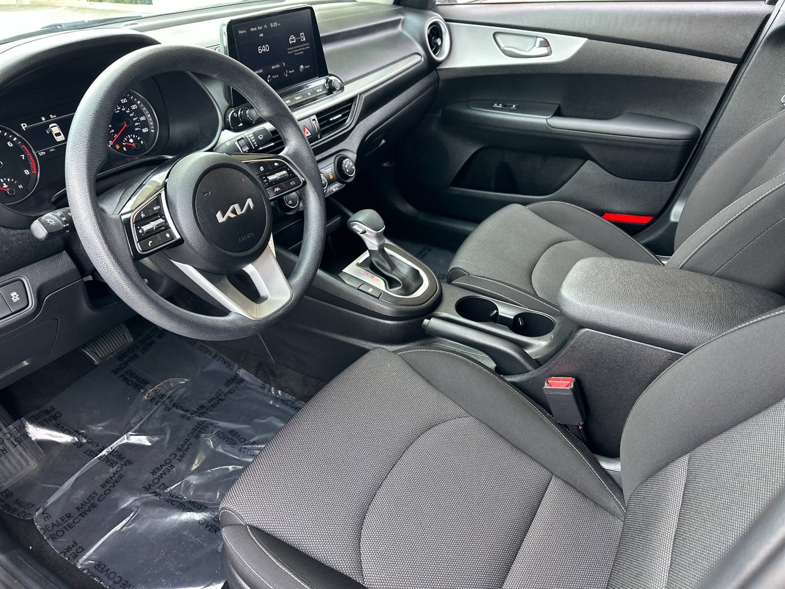 Used 2024 Kia Forte LXS FWD image 9