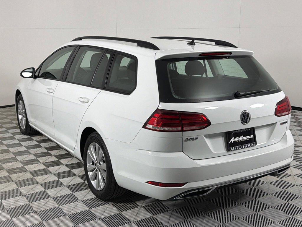 Used 2019 Volkswagen Golf S image 7