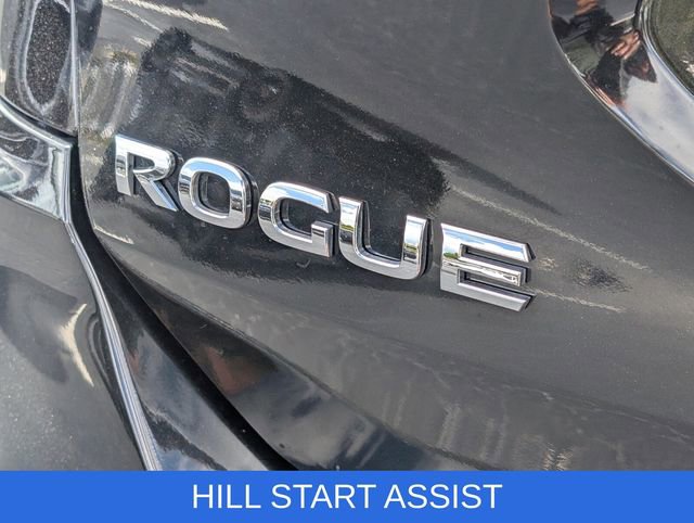 Used 2019 Nissan Rogue SV image 17