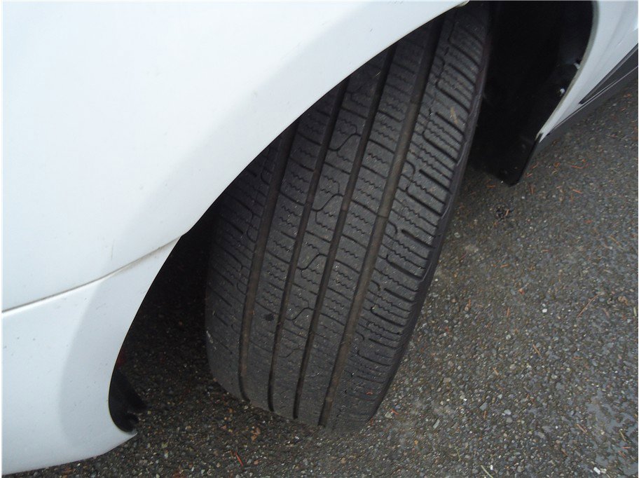 Used 2014 Ford Transit Connect XLT image 25