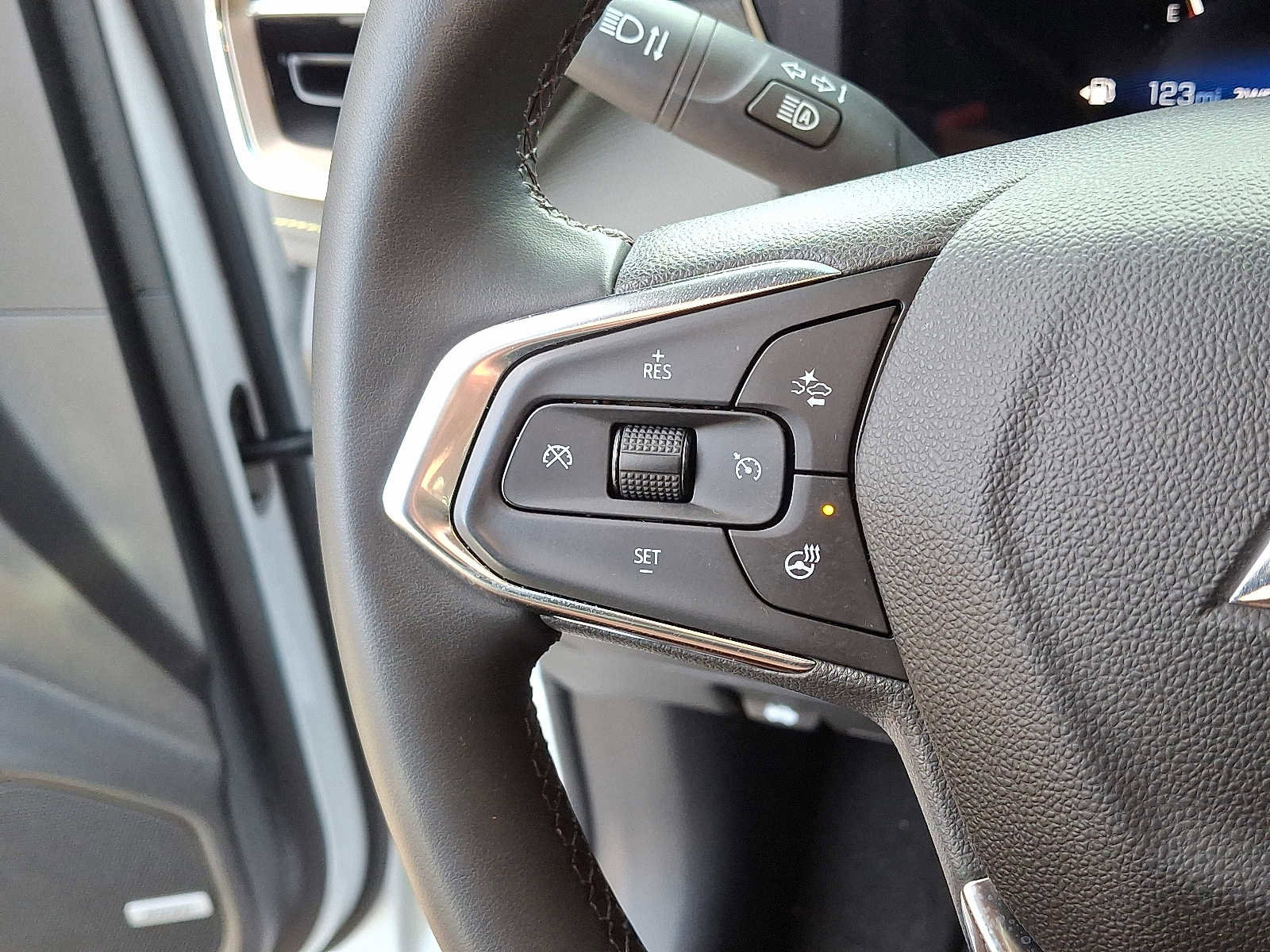 Certified 2024 Chevrolet TrailBlazer ACTIV w/ Convenience Package image 21