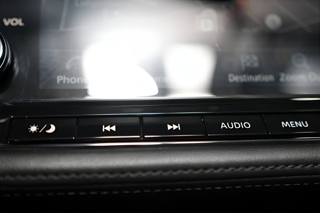 Used 2024 Nissan Z Performance w/ Floor Mat Package image 42