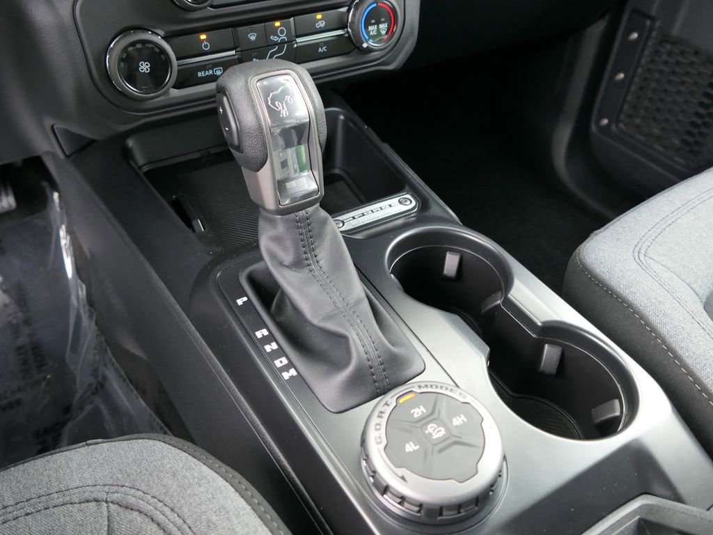 Used 2025 Ford Bronco 4-Door image 24