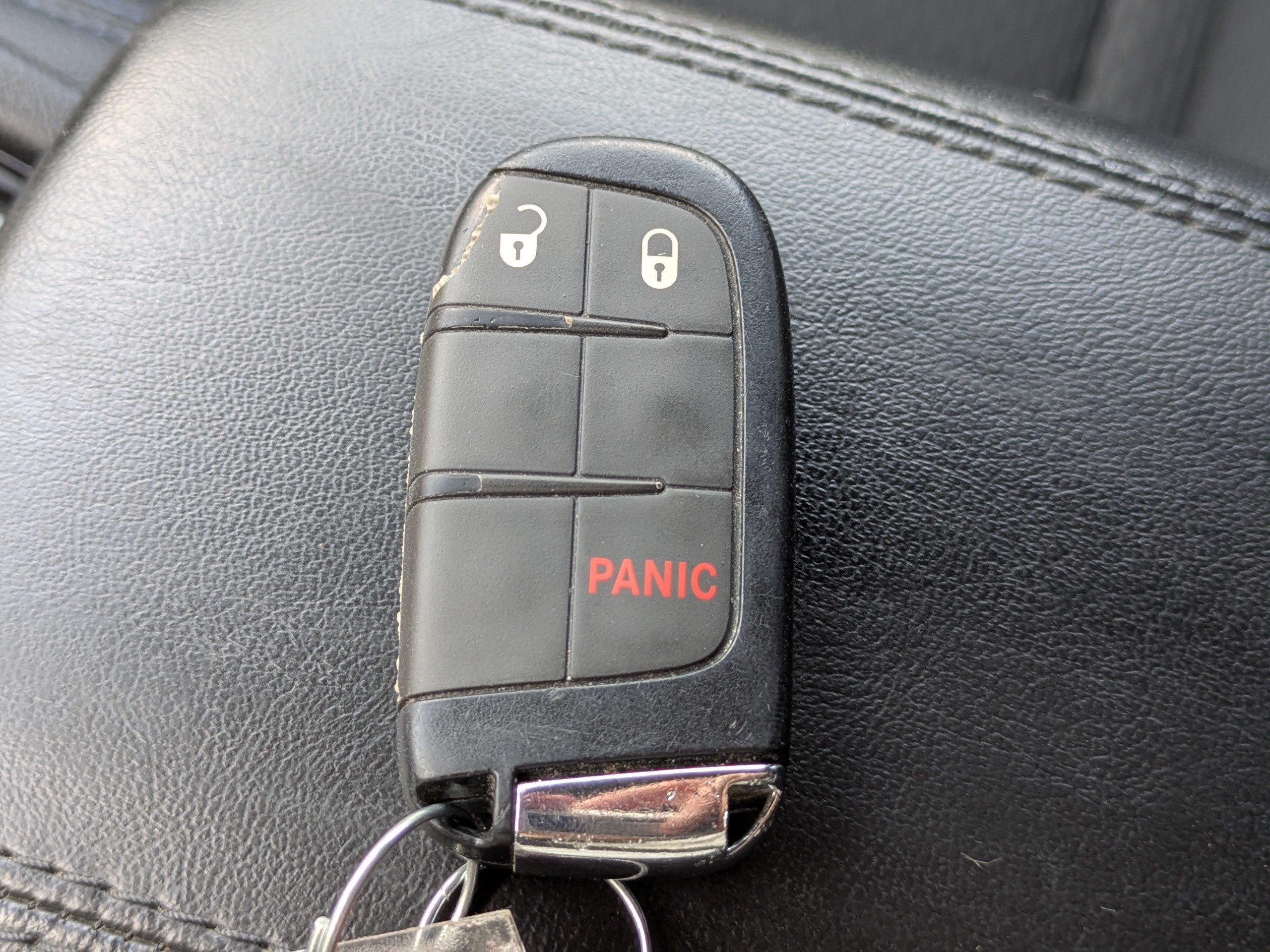 Used 2024 Jeep Compass Latitude AWD/4WD image 32