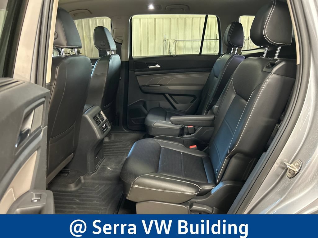 Certified 2022 Volkswagen Atlas SEL R-Line AWD/4WD image 29