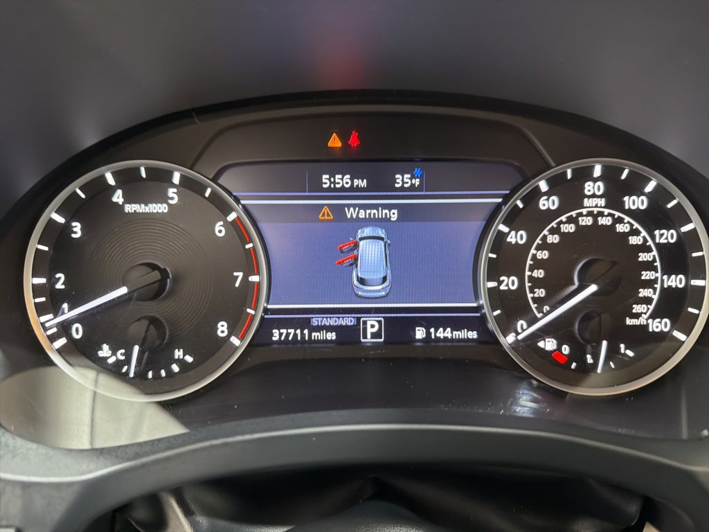 Used 2019 INFINITI QX50 Luxe w/ Navigation Package image 16