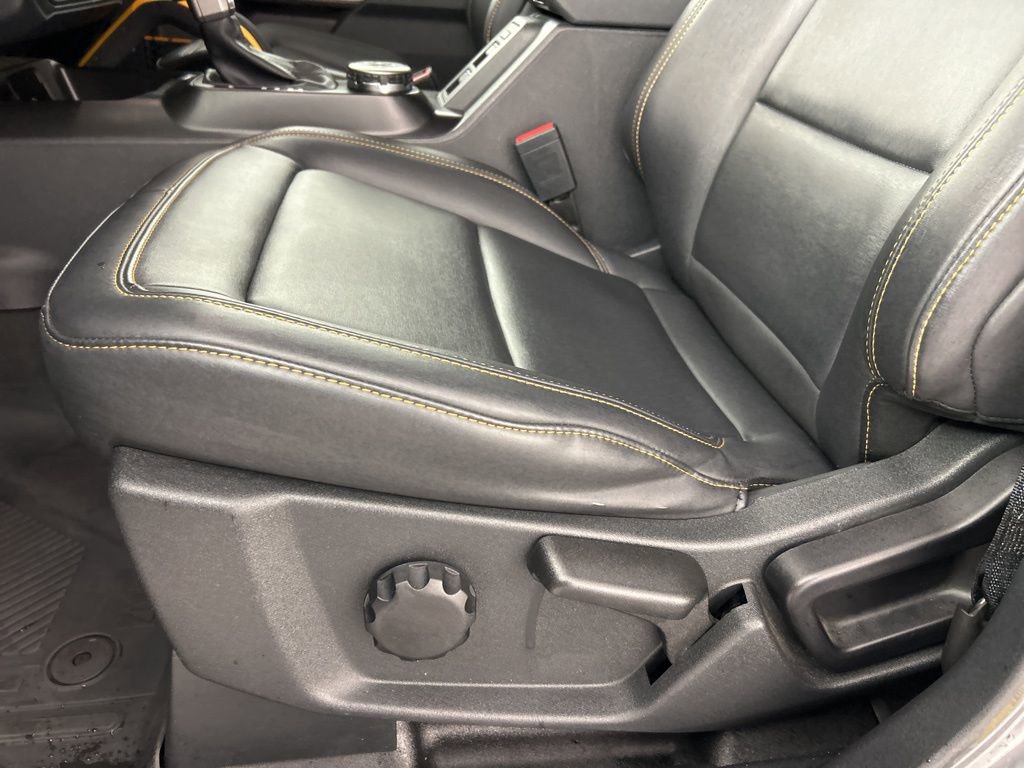 Used 2022 Ford Bronco Badlands image 25