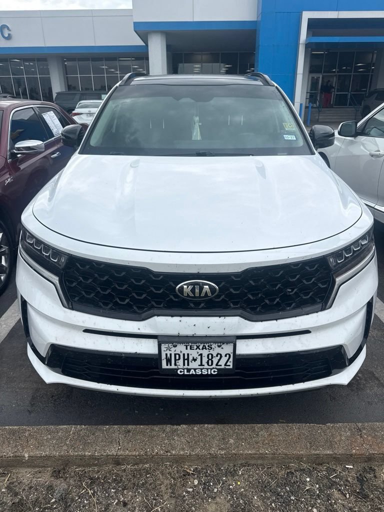 Used 2021 Kia Sorento S w/ Panoramic Sunroof Package