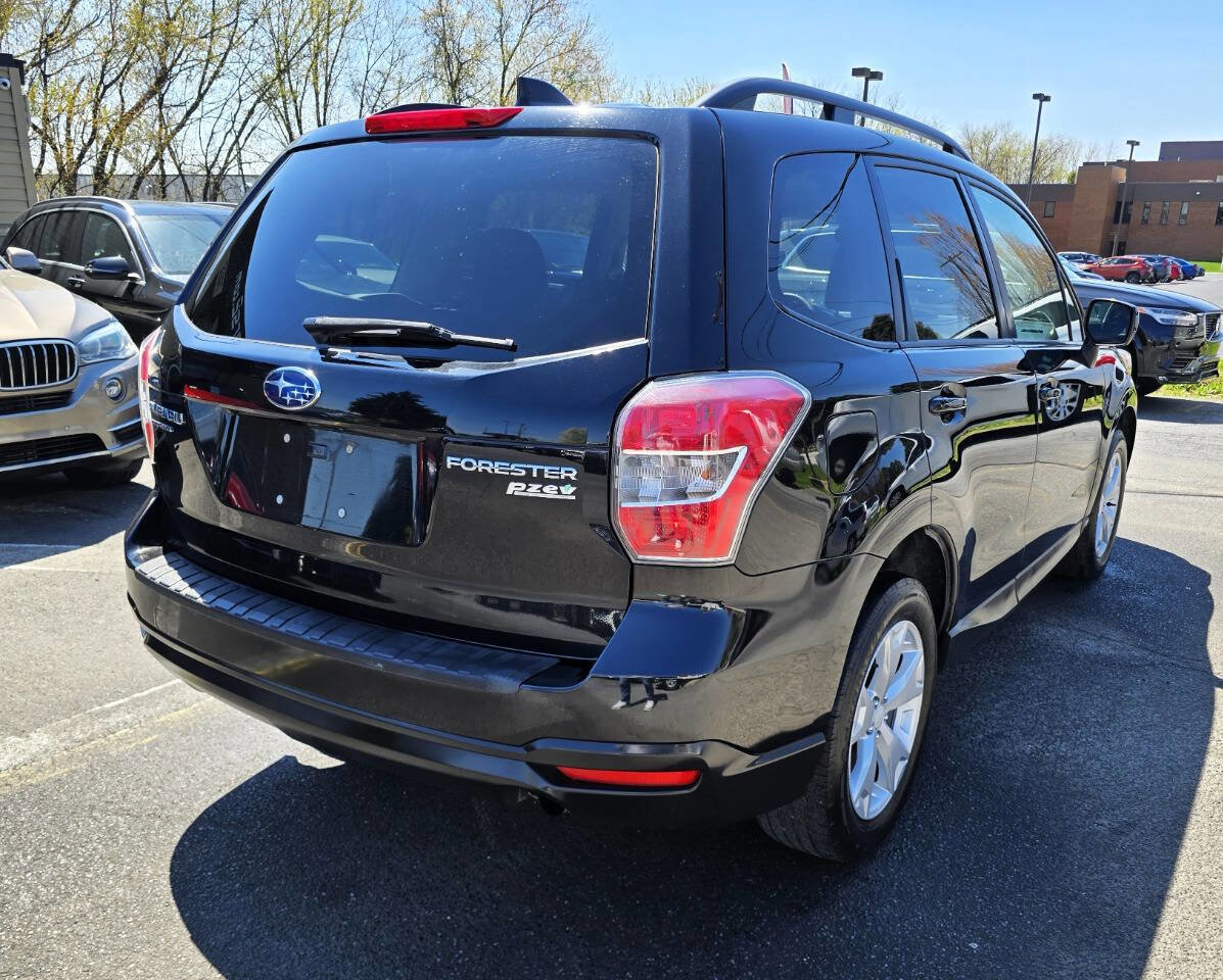 Used 2016 Subaru Forester 2.5i Premium w/ All-Weather Package image 3