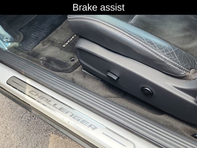 Used 2012 Dodge Challenger SRT8 w/ Premium Sound Group image 23