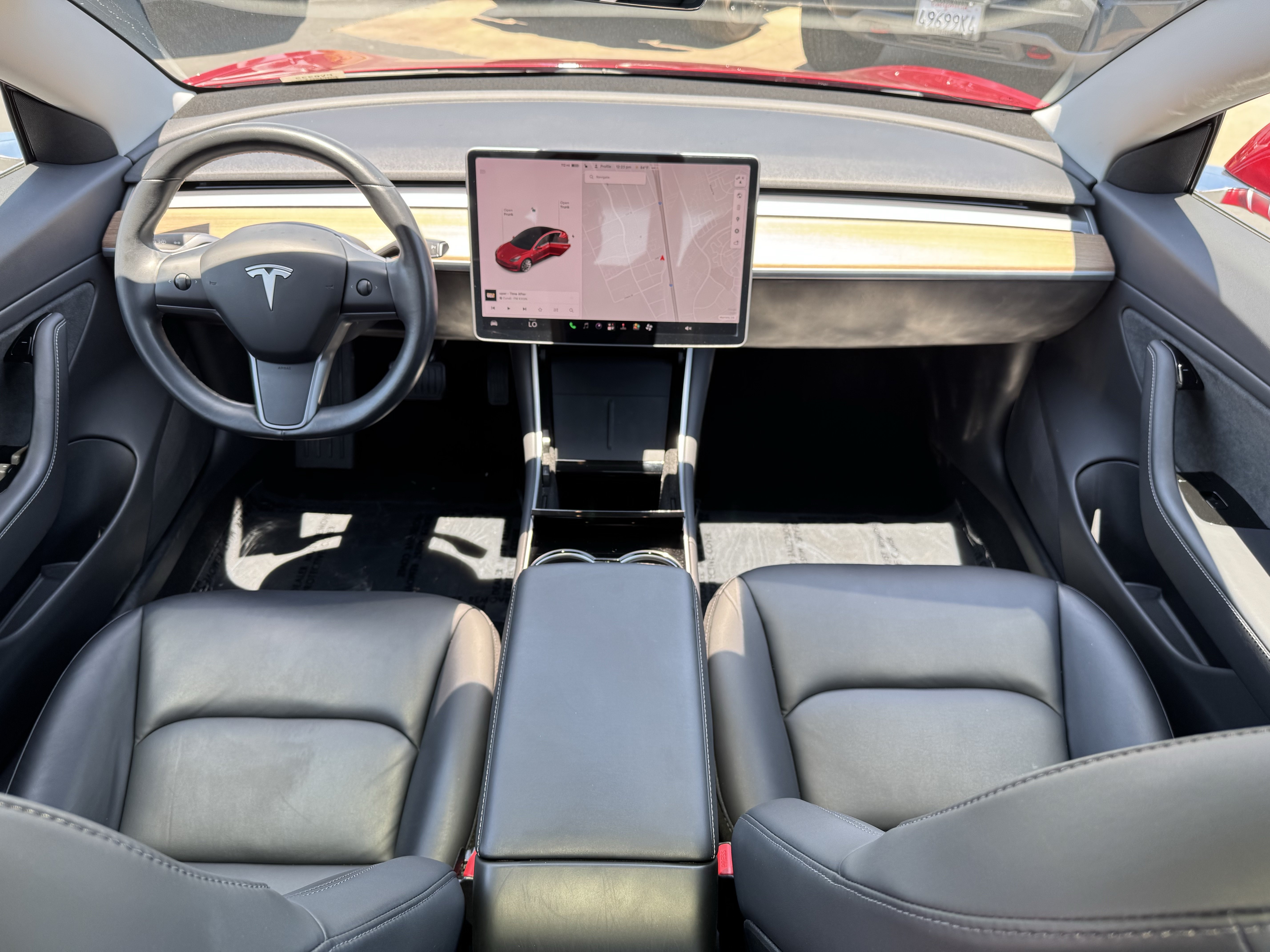Used 2018 Tesla Model 3 Long Range RWD image 30